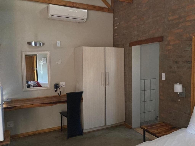 Bedroom 2, Munati B&B, Vhembe
