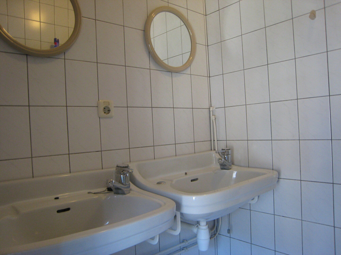 Bathroom 4, Modern Comfort in a Central Spot, Eijsden