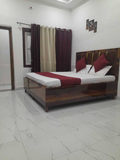 Room 2, Trishul Inn, Varanasi
