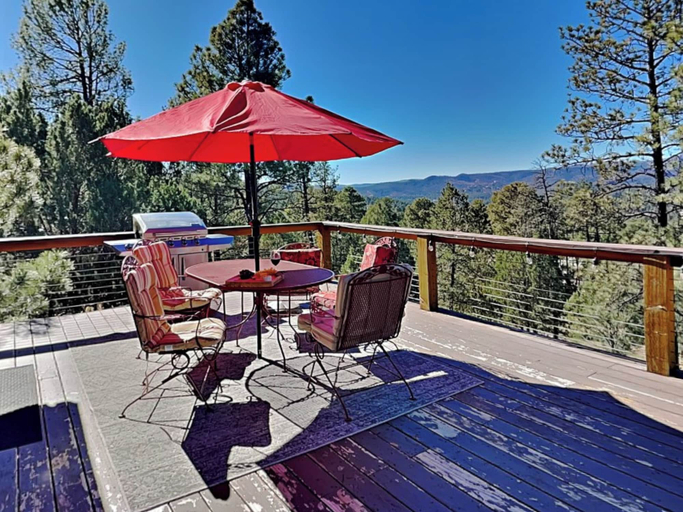 Primary image, Zia Peak, Lincoln
