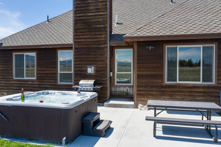 Interior 5, Teton Harmony, Teton
