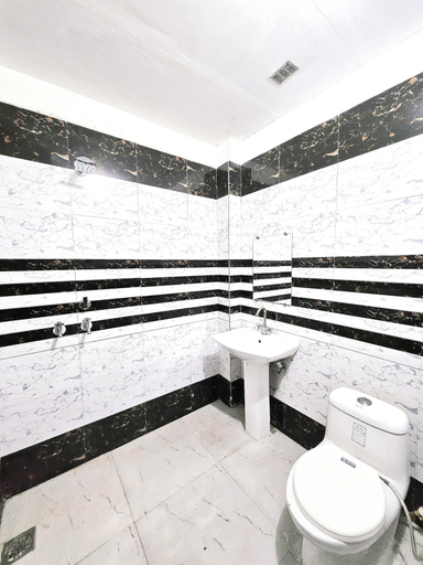 Bathroom, Hotel Royal Dreams, Amritsar