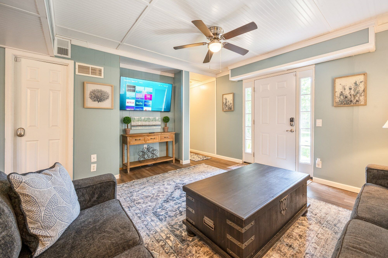Interior 5, 4297 Earney Rd, Unit 2, Woodstock, Cherokee