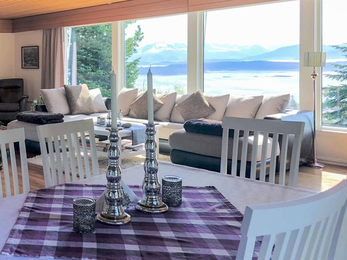 Interior 3, 7 Person Holiday Home in Molde, Molde