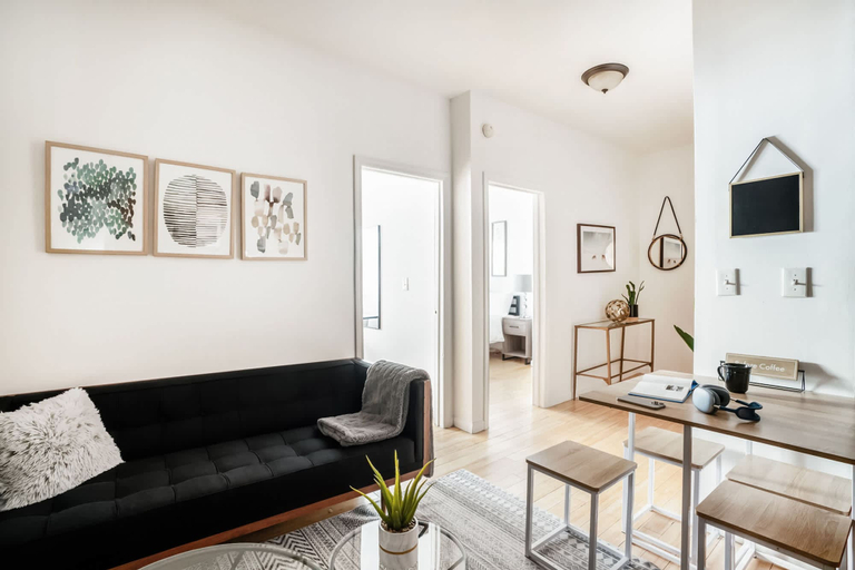 Room 3, 102-1a Best Value 2BR Apt Near Central Park, New York