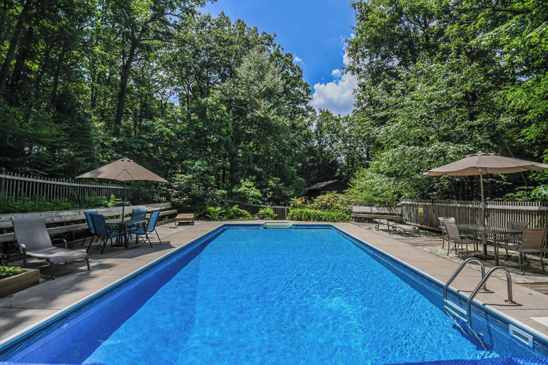 Primary image, Tucked Inn by Taylor Made Deep Creek, Garrett