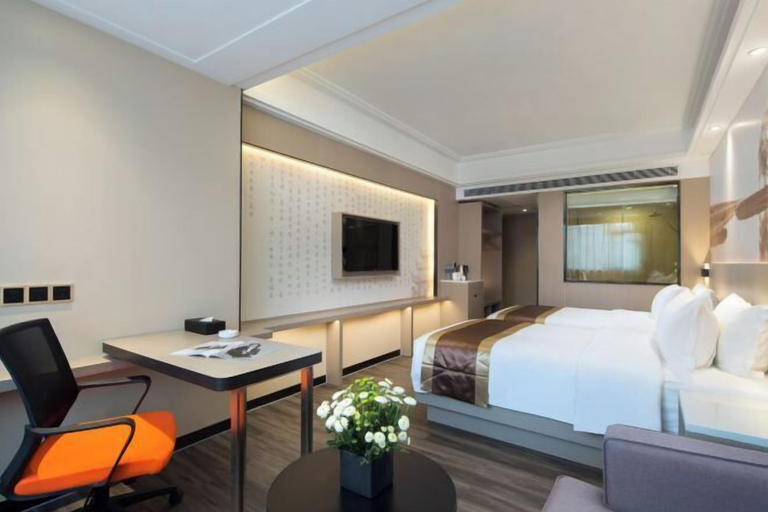 Bedroom 3, The Great Wall Hotel, Yueyang