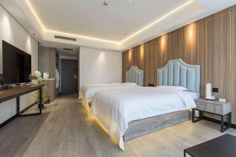 Bedroom 4, Linyuan Hotel, Beijing