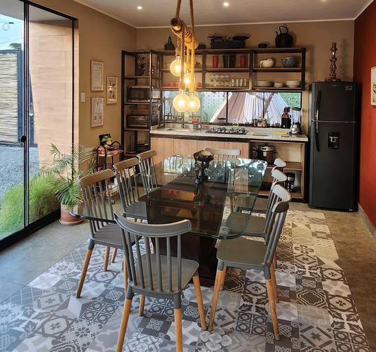 Room 3, w Relaxing 3BR Country House w Pool BBQ Area, Ica