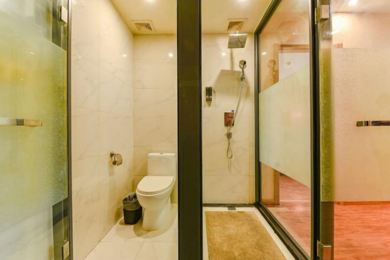 Bathroom 4, Riyue Lake Culture Hotel, Shangqiu