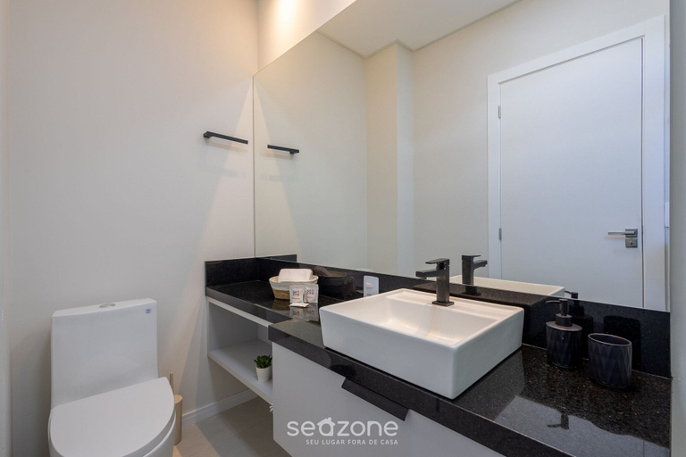 Bathroom, Apt w/ BBQ 500m From the Beach Lpr1304, Itapema
