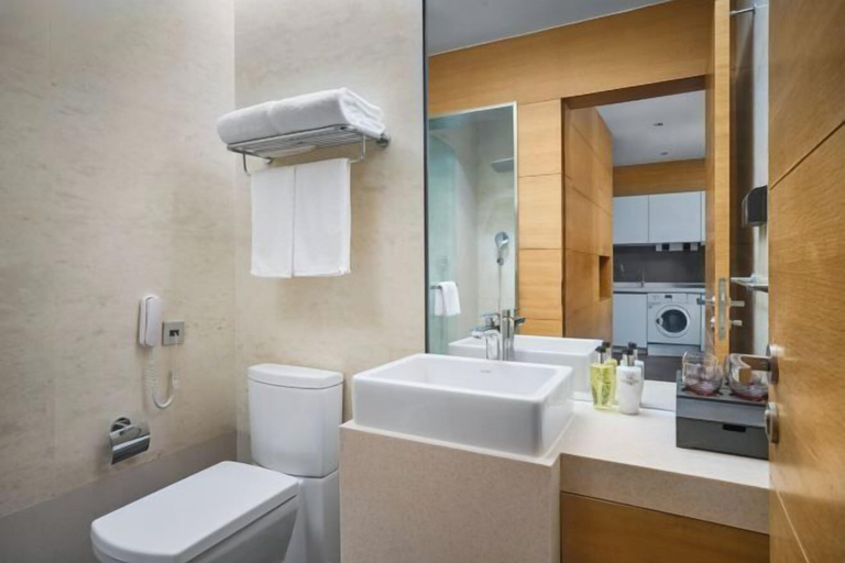 Bathroom 4, Grand Madison (Qingdao Wusi Square Sea View), Qingdao