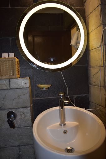 Bathroom 4, 3 Acres Resort, Dehradun