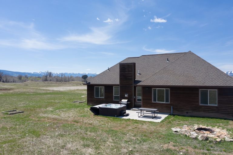 Interior 2, Teton Harmony, Teton