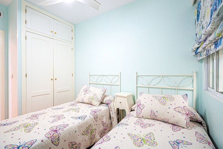 Room 3, Delightful Apartment in El Campello, Alicante