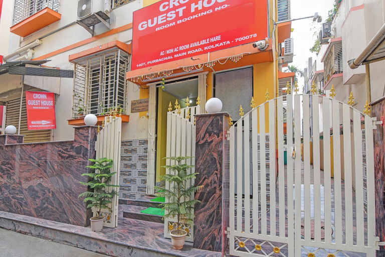 Property entrance, Via Crown, South 24 Parganas