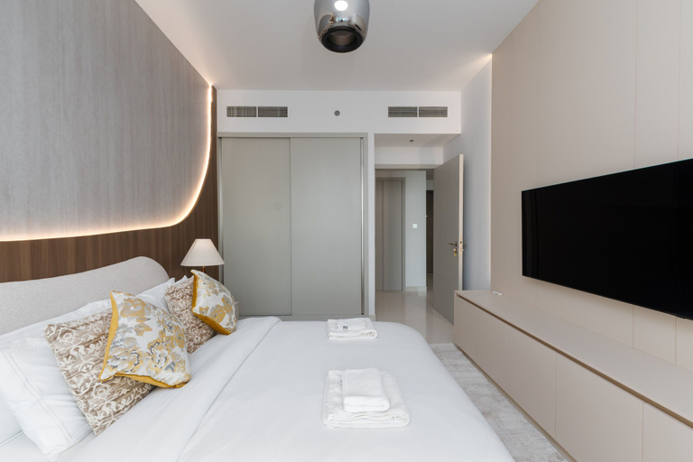 Room 3, Chic 2BR w Sea Views Near Marina JBR, Dubai