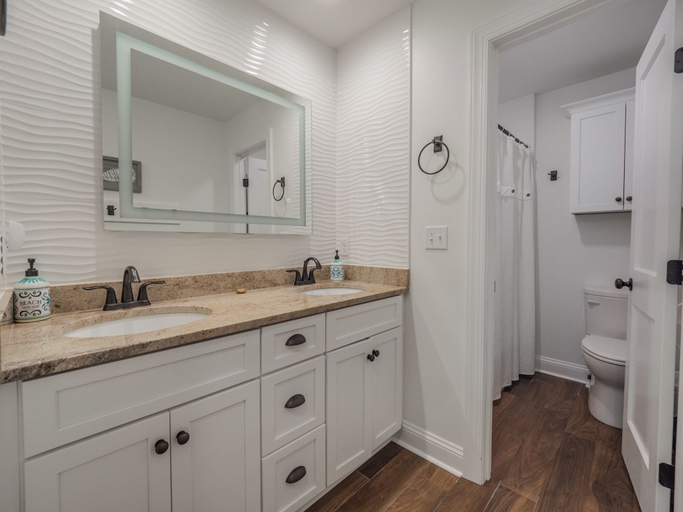 Bathroom 4, C-Maid by Topsail Realty, Pender