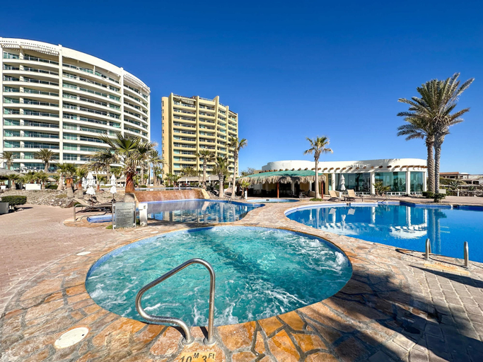 Room 3, Hidden Gem Villa With Serene Beach Pool Access, Puerto Peñasco