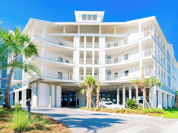 Exterior & Views 2, Sea Glass #313 by Southern Vacation Rentals, Baldwin