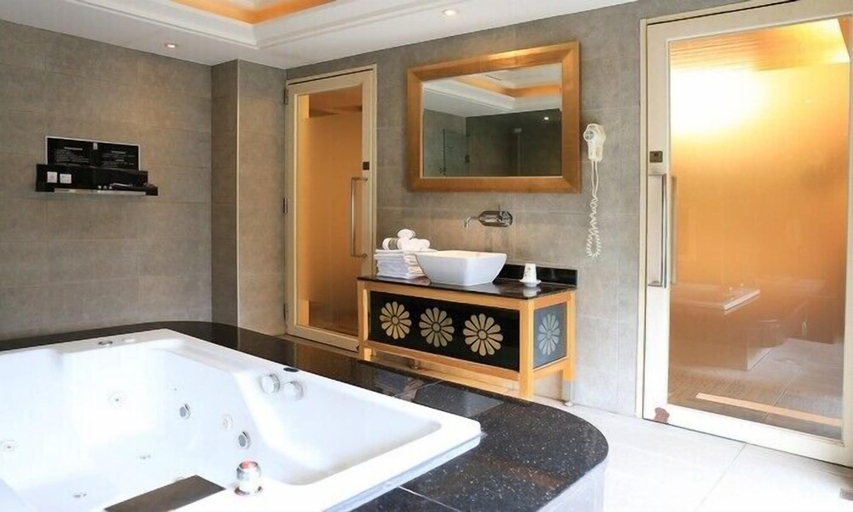 Bathroom 3, In-Stone Motel, Taipei City