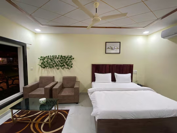 Room 5, The River Park Resort, Bastar