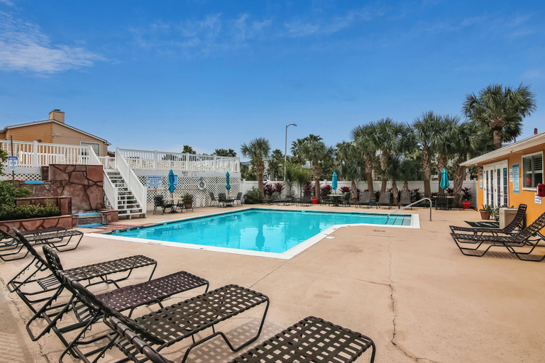 Sport & Beauty 5, Blissful Thinking by Ryson Vacation Rentals, Galveston