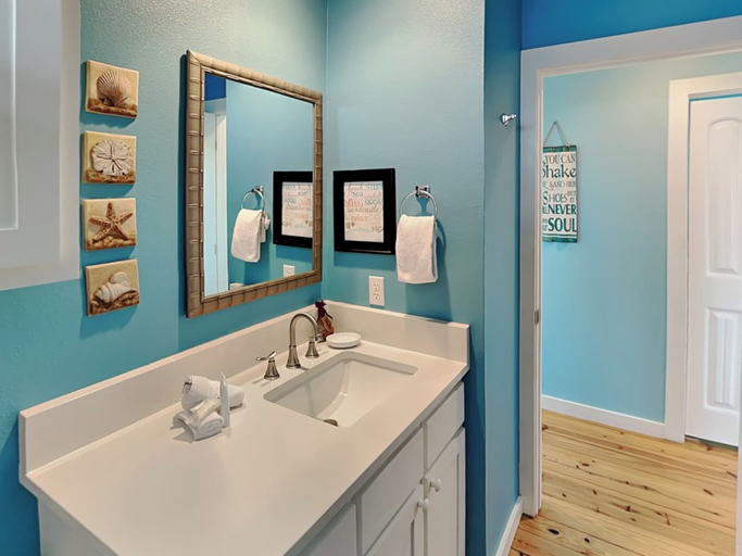 Bathroom 4, Seas The Day by Silver Sands Vacation Rentals, Nueces