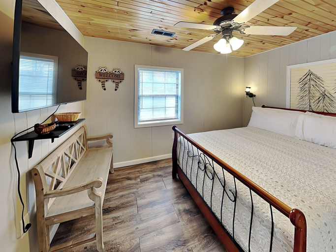 Bedroom 3, New Era Peak by Jackson Mountain Rentals, Sevier