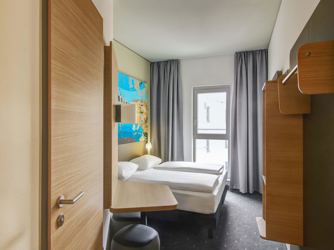 Bedroom 3, B&B Hotel Zwickau, Zwickau