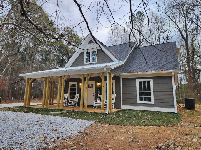 Interior 5, Pine Mtn Getaway Pet-ok 3BR w Weekday Discounts, Bartow