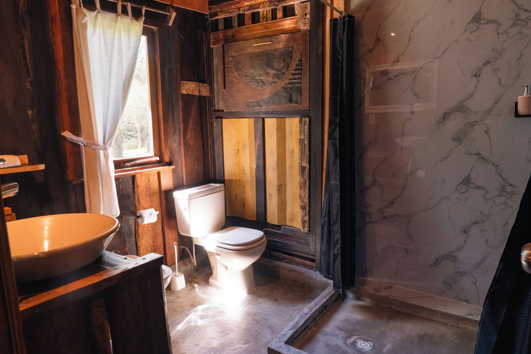 Bathroom 3, Estancia CH, n.a351