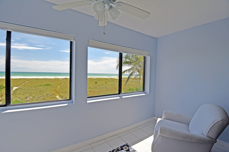 Interior 4, Happy Blue Coconuts - South, Sarasota