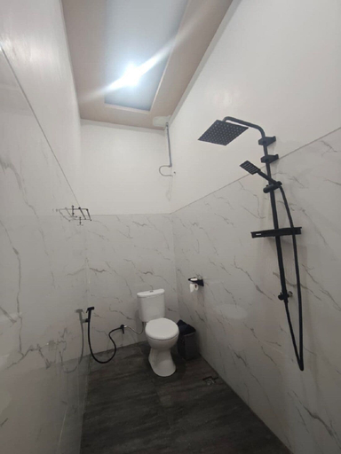 Bathroom 3, Guesthouse Twin Bromo, Probolinggo