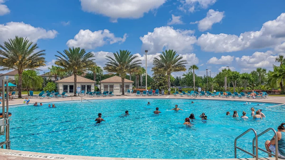 Room 5, Ultimate Comfort Prime Location Luxury Villa, Osceola