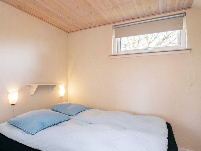 Bedroom 2, 6 Person Holiday Home in Humble, Langeland