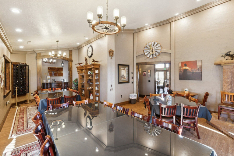 Food & Drinks 5, Zion Cliff Lodge, Mohave