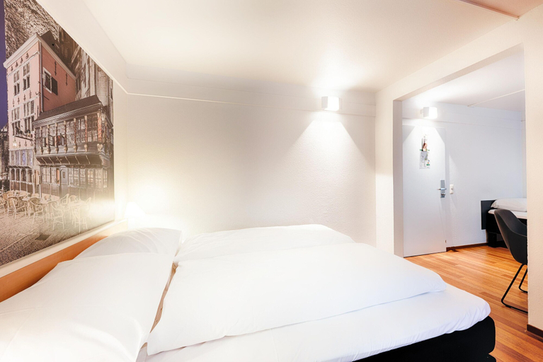 Bedroom 3, B&B Aachen HBF, Städteregion Aachen