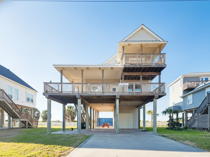 Primary image, Under the Sea, Galveston