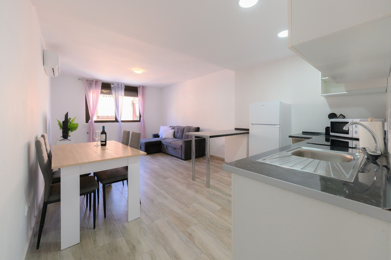 Room 4, M Mma323b Acogedor Apartamento de un Dormitorio, Madrid