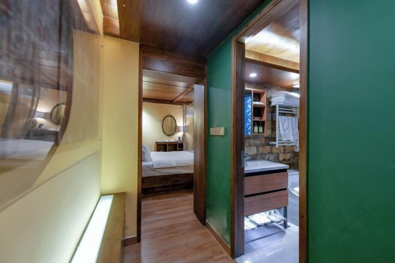 Others 4, Ruiqi Xiangyun Inn, Huangshan