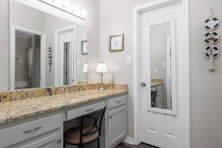 Bathroom 3, Bear Point by Southern Vacation Rentals, Baldwin