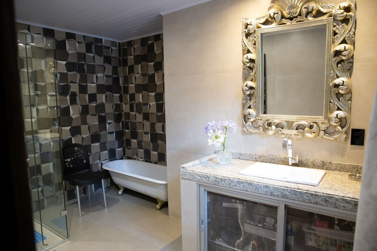 Room 4, Casa Pet Friendly c 3 su tes Lareira e Natureza, Domingos Martins