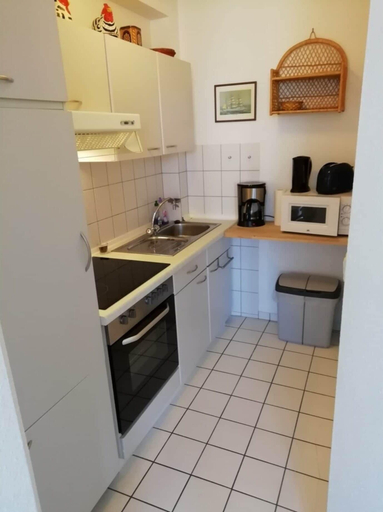 Private kitchen, Ferienwohnung mit Balkon in Dornumersiel, Aurich