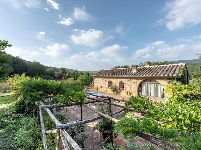 Others 2, Apartment in Chianti With Pool ID 3939, Siena