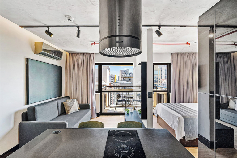 Room 4, 1811 Mercure, São Paulo