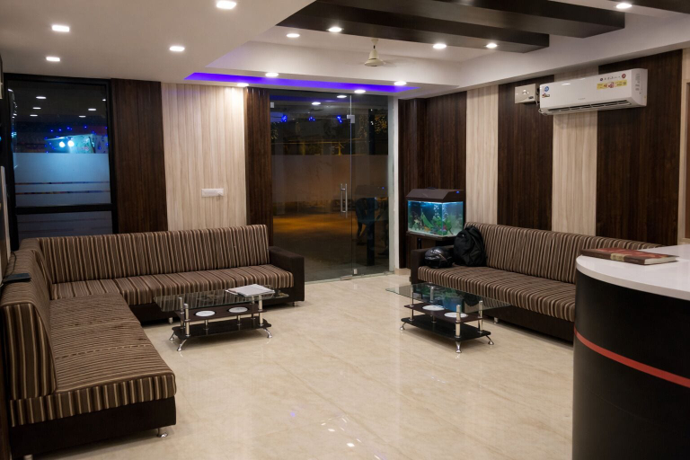 Others 4, Hotel Bridge View , Kanpur Nagar