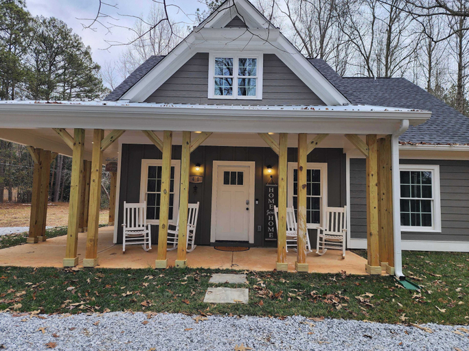 Interior 4, Pine Mtn Getaway Pet-ok 3BR w Weekday Discounts, Bartow
