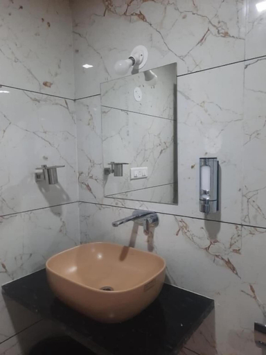 Bathroom 3, Raapan Beach Resort, Sindhudurg