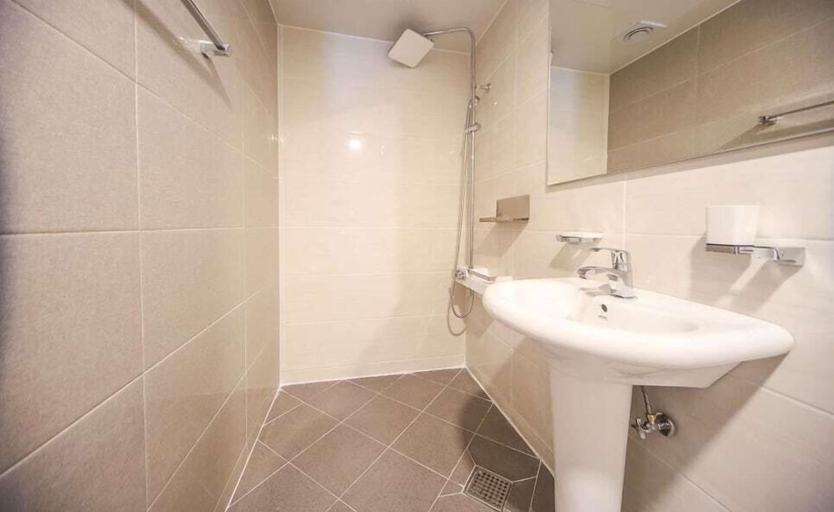 Bathroom 3, Plaire Hotel, Haeundae